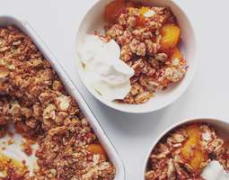 Apricot, Beetroot and Ginger Muesli Crumble