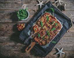 Ketoilijan unelma: tonnikala-homejuusto pizza...