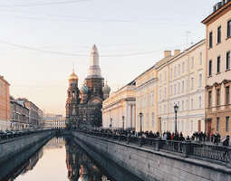 5 things to know about traveling to russia