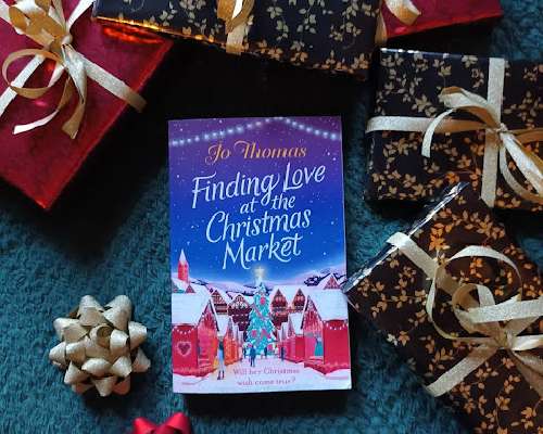 Jo Thomas: Finding Love at the Christmas Market