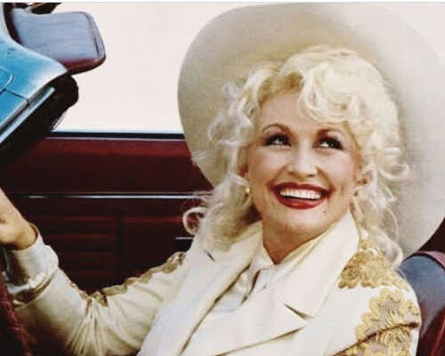 Oi Dolly Parton!