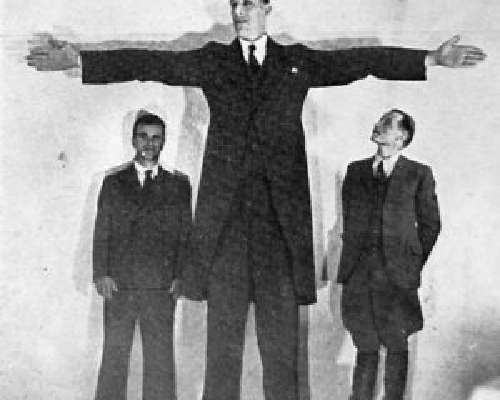 Väinö Myllyrinne oli maailman pisin mies aika...