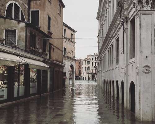 Acqua altan aikaan Venetsiassa