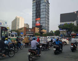 Vietnam, ho chi minh city: shoppailua ja väri...