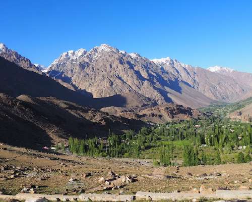 Pakistan - Hindu Kush vuoriston laaksoja
