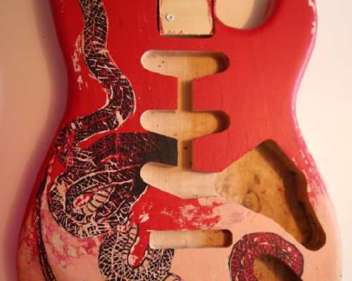 Building and painting my first Stratocaster