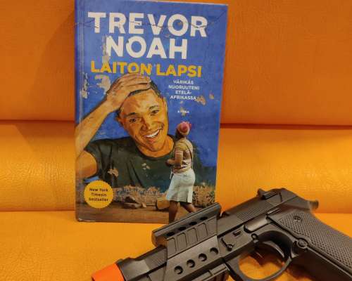 Hilpeä ja hirveä apartheid: Trevor Noahin Lai...