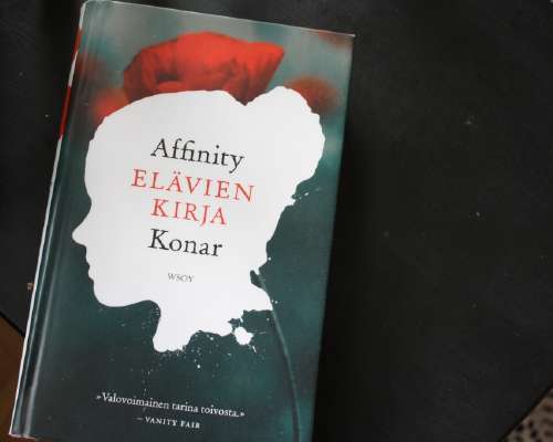 Affinity Konar: Elävien kirja