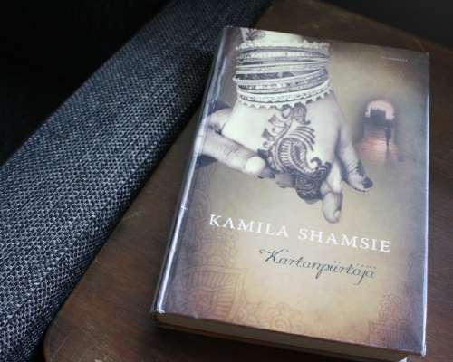 Kamila Shamsie: Kartanpiirtäjä