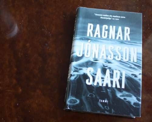 Ragnar Jónasson: Saari