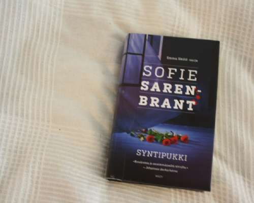 Sofie Sarenbrant: Syntipukki