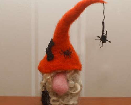Needle Felt Halloween gnome/ Neulahuovutettu ...