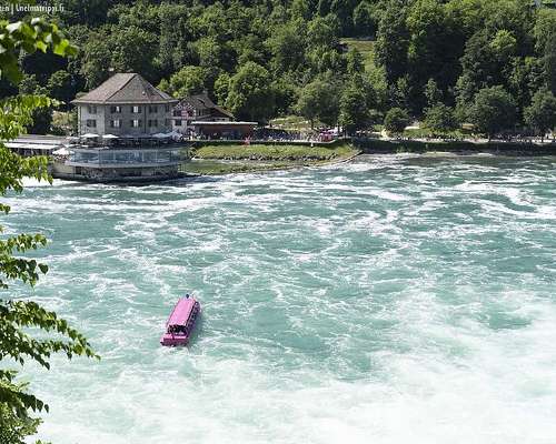 Reinin putoukset – veden voimaa Sveitsissä