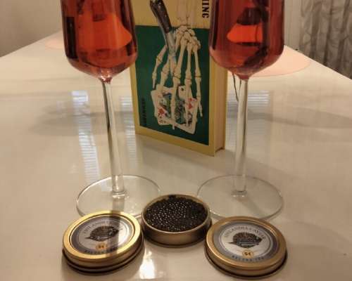 007 Food: Clicquot rosé and Beluga caviar