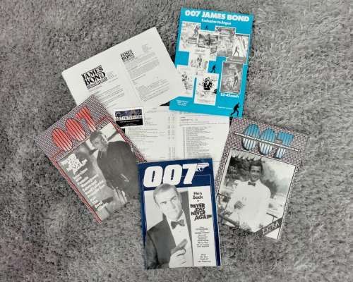 007 Item: A set of “007” magazines from 1980s