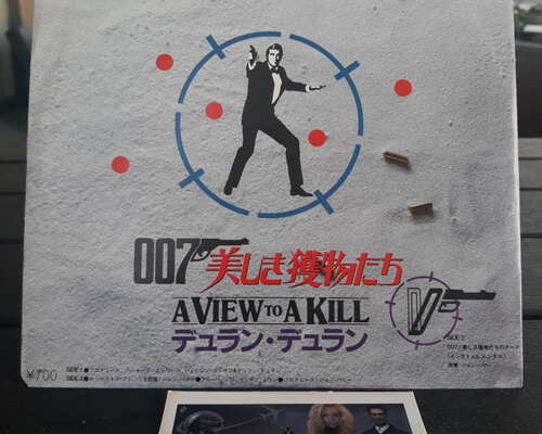 007 Item: Duran Duran A View to a Kill single