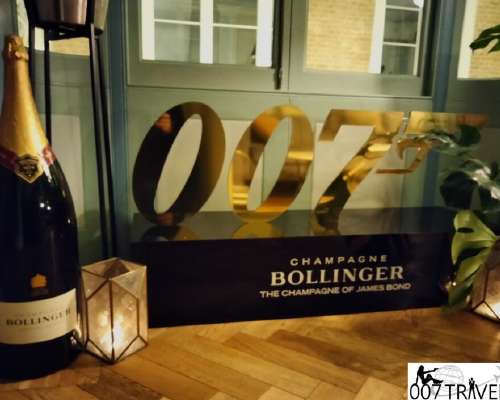 007 Theme Restaurant: Bollinger 007 Bar, Lond...