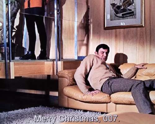 Merry Christmas 2022 to all Bond fans around ...