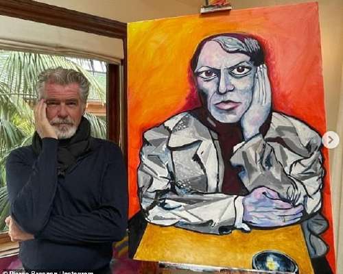 Pierce Brosnan keeps an exhibition of his art
