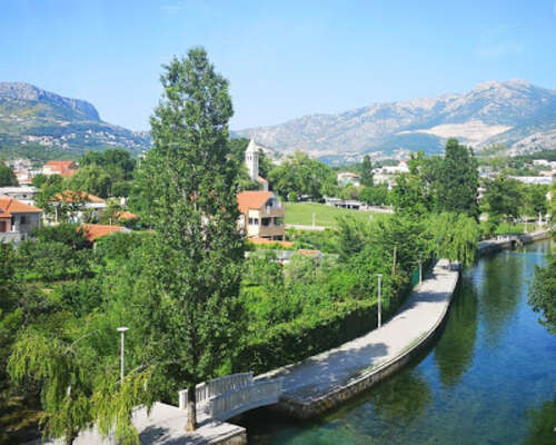 Kroatia - Split ja pieni kylä Stobrec