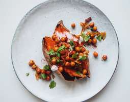 Baked Sweet Potato with Mexican Spiced ChickPeas