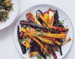 Roasted Sesame Carrots and Parsnips