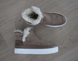 Lemppari kengät talveen