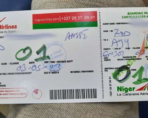 Niger Airlinesin lento Agadeziin ilman turvat...