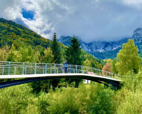 Maisemareitti Sloveniassa pyöräillen