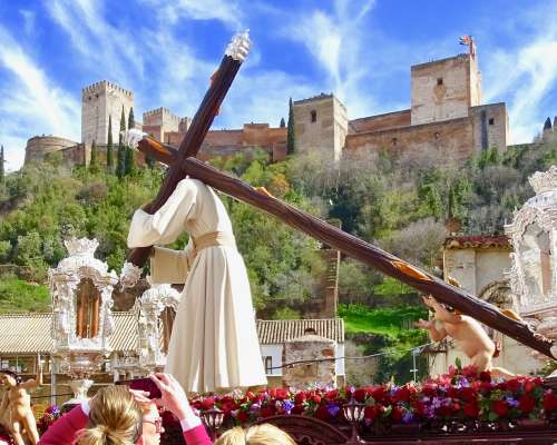 Pääsiäisviikko Granadassa