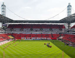1.FC Kölnin pelaamisesta