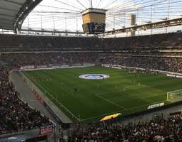 Eintracht Frankfurtin pelaamisesta