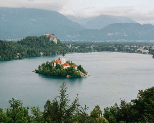 Slovenia, lumoavan kaunis luontokohde