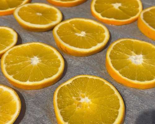 Kuivatut appelsiiniviipaleet