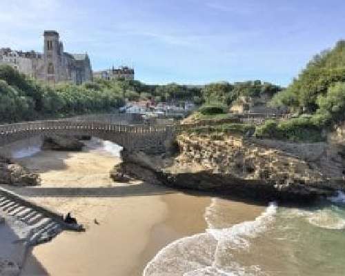 Biarritz on kuninkaallisten lomapaikka