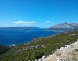 KROATIA – autoilu Dalmatian rannikolla on hui...
