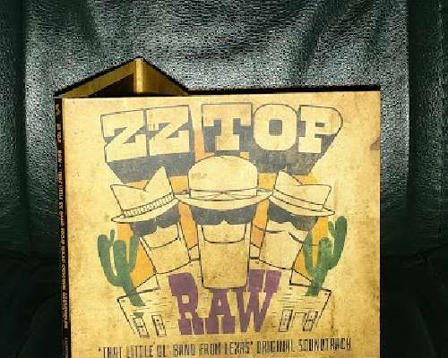 UUTUUSLEVYT - ZZ Top: Raw - 'That Little Ol' ...