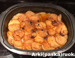 Retroruokaa - Vaarin perunalihalaatikko