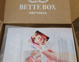 Bette Box Maaliskuu 2017