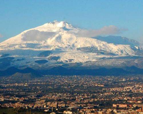 #Etna #tulivuori purkautuu #Italia’ssa