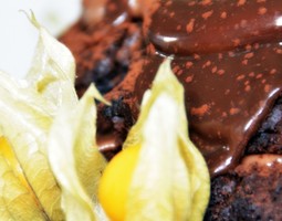 Suklainen Suklaakakku – Gluteeniton