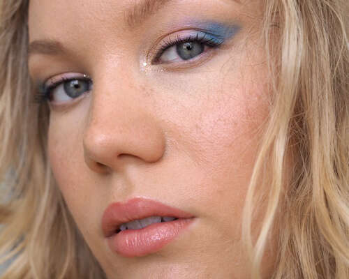 Helppo sininen meikki – tutorial