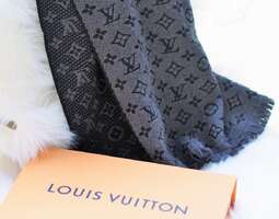 New in - louis vuitton wool scarf