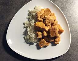 Quorn-mango curry