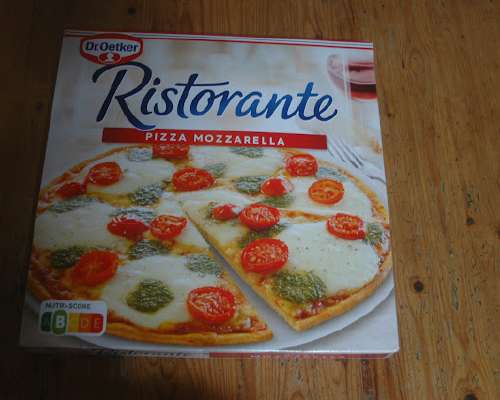Pizza mozzarella #215