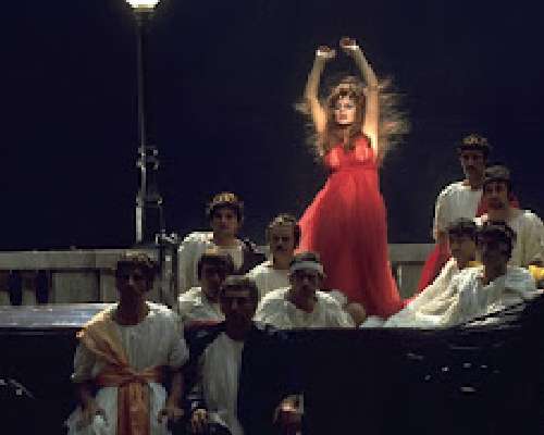 13. luukku: 50 vuotta sitten (Fellinin Rooma,...