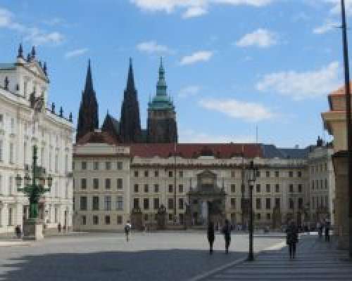 Raotan Euroopan ovea: Praha, osa I