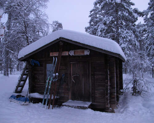 Reasons for wilderness huts 5/10: patrol cabi...
