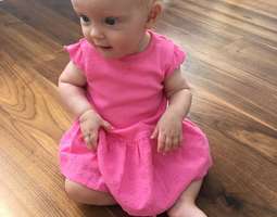 8-months old baby Maia – a busy bee with teeth