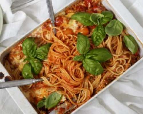 Helppo uunispagetti (vegaaninen)